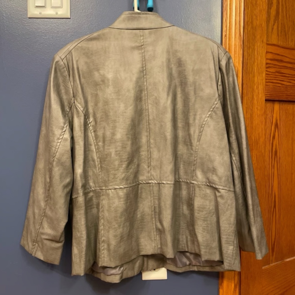 Erin London Jacket - Picture 2 of 3